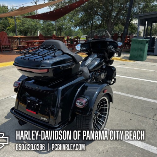 2026 Harley-Davidson® Street Glide 3 Limited thumb 3