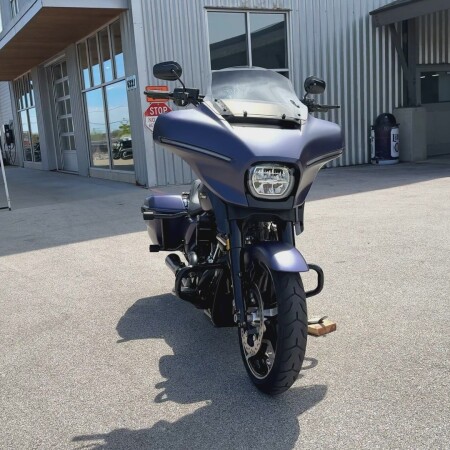 2025 Harley-Davidson® Street Glide® Purple Abyss Denim - Black Finish thumb 2