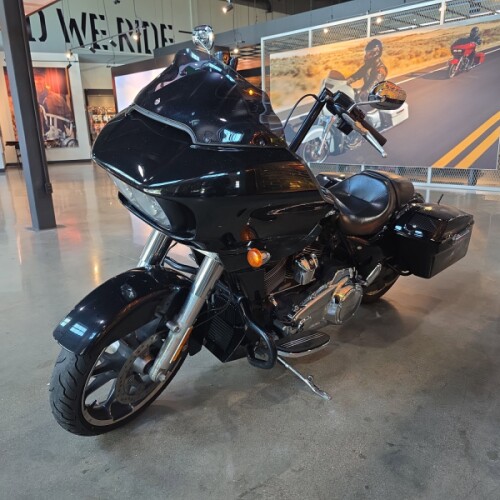 FLTRX 2020 Road Glide® thumb 1