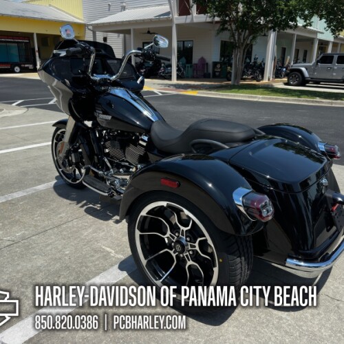 2026 Harley-Davidson® Road Glide 3 thumb 0