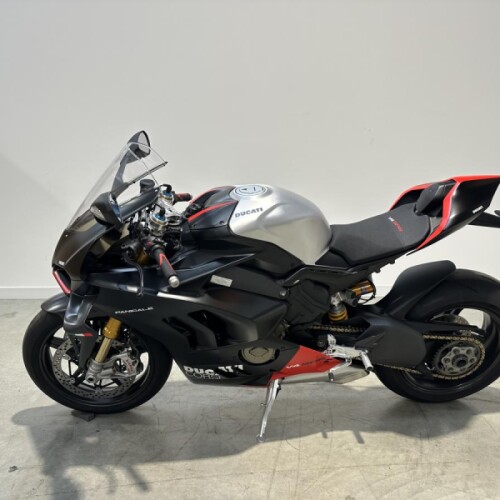 2023 Ducati Panigale V4 SP2 in Winter Test Livery thumb 1