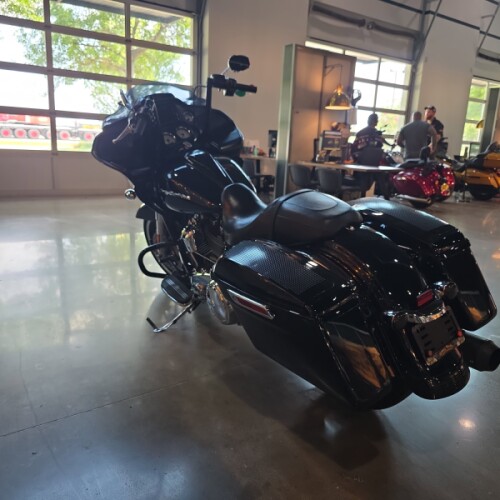FLTRX 2020 Road Glide® thumb 0
