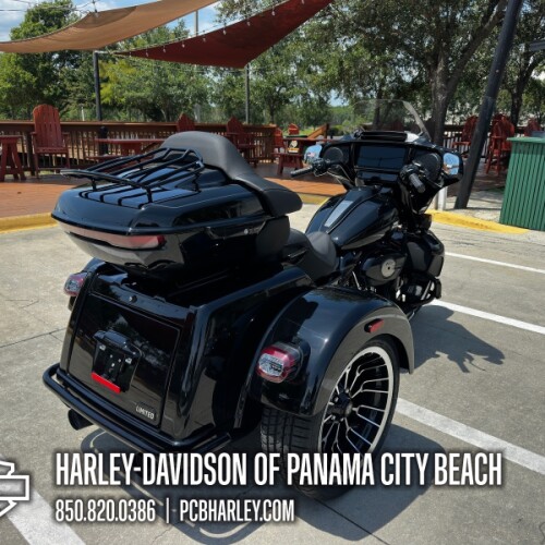 2026 Harley-Davidson® Street Glide 3 Limited thumb 3