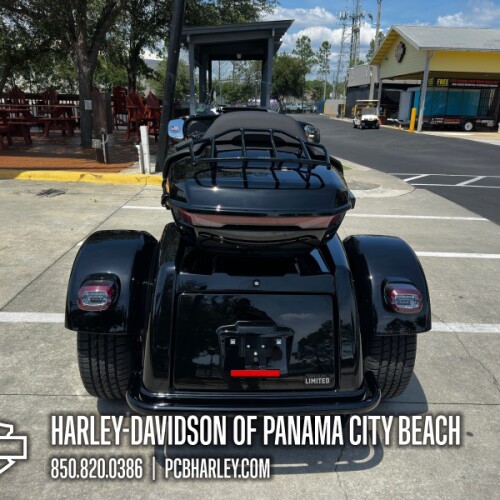 2026 Harley-Davidson® Street Glide 3 Limited thumb 2