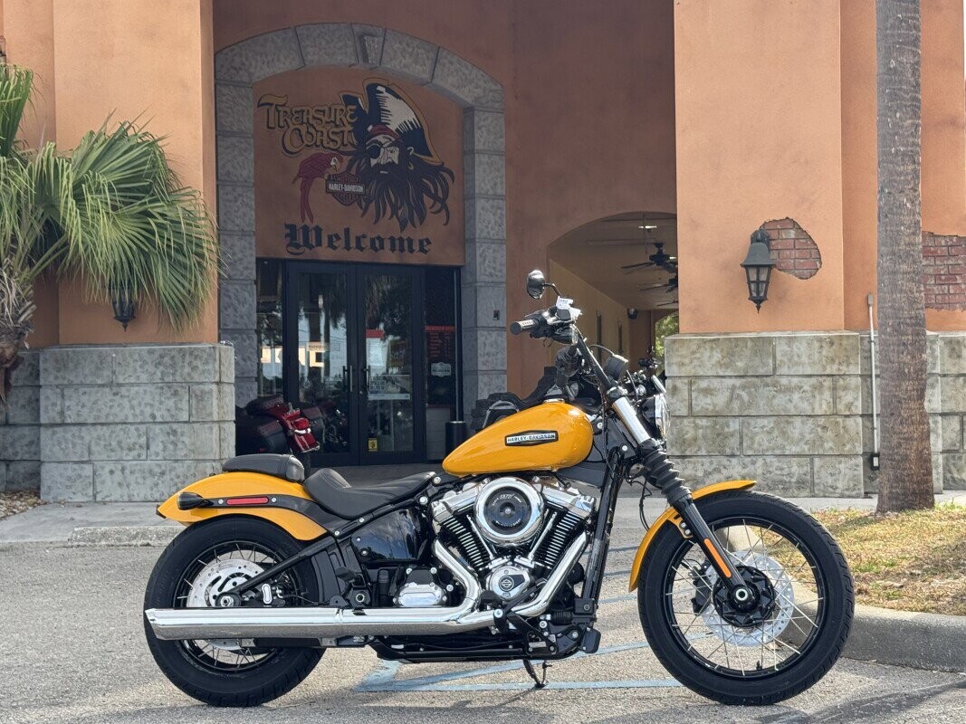 FXBB 2025 Street Bob®