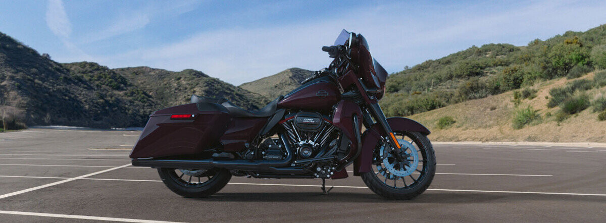 FLHXSE 2019 CVO™ Street Glide®