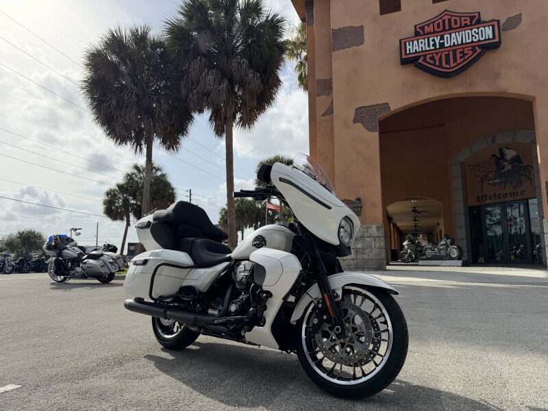 FLHX 2026 Street Glide®