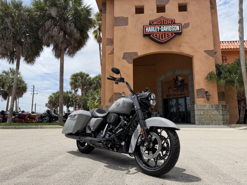 FLHRXS 2025 Road King™ Special