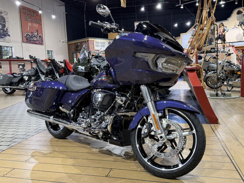 FLTRX 2025 Road Glide™