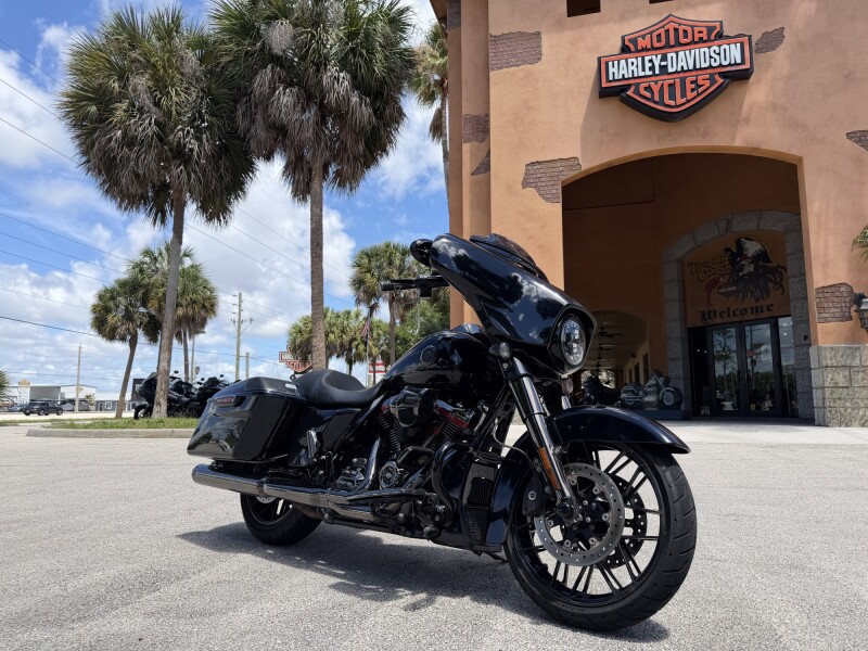 Harley-Davidson® CVO™ Street Glide® 2022