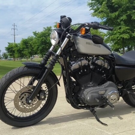 2012 Harley-Davidson® Nightster® Two-Tone Midnight Pearl/Brilliant Silver Pearl thumb 1