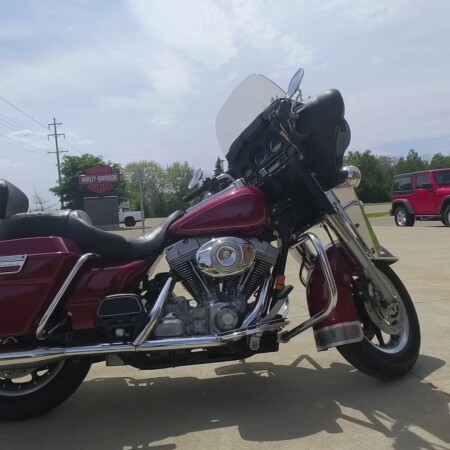 2007 Harley-Davidson® Electra Glide® Classic Real Red Pearl thumb 2