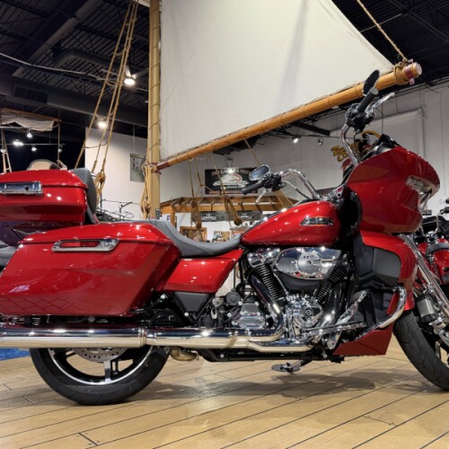 FLTRX 2025 Road Glide™ thumb 3