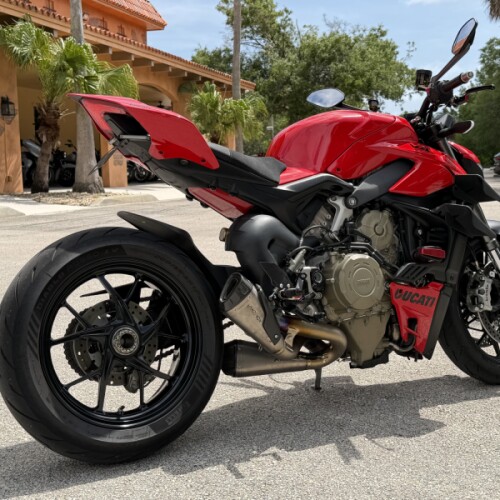 Ducati Streetfighter V4 2024 thumb 2