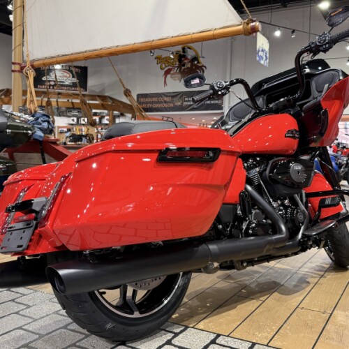FLTRX 2026 Road Glide™ thumb 2