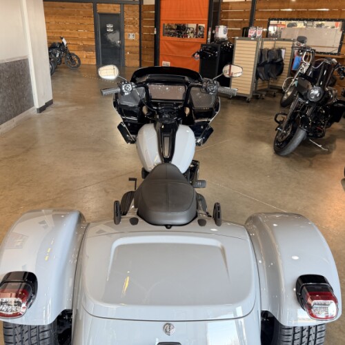 FLTRT 2026 Road Glide 3 thumb 0