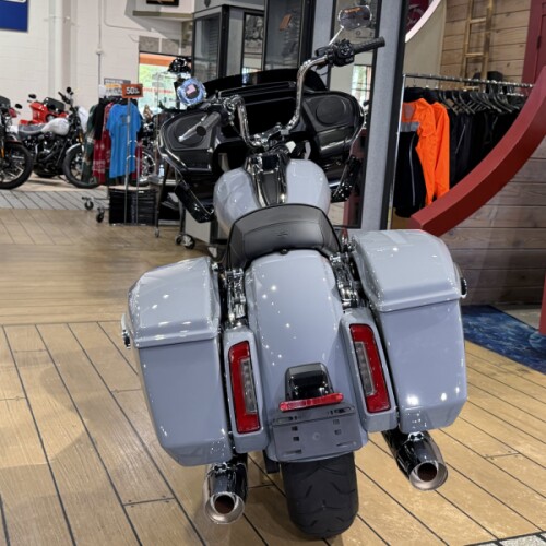 FLTRX 2026 Road Glide™ thumb 1