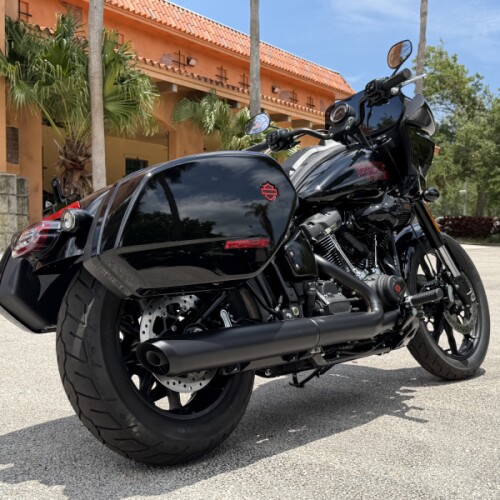 Harley-Davidson® Low Rider™ ST 2026 thumb 2
