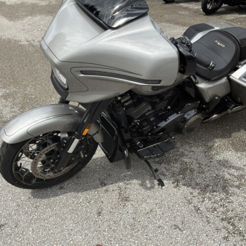 FLHXSE 2023 CVO™ Street Glide® thumb 1