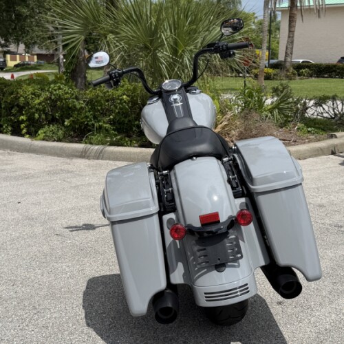 FLHRXS 2025 Road King™ Special thumb 1