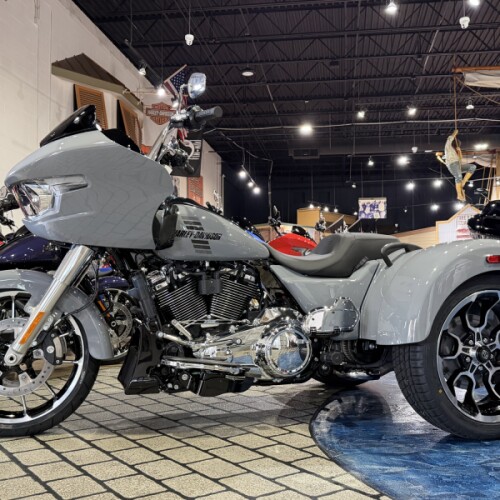 FLTRT 2026 Road Glide 3 thumb 3