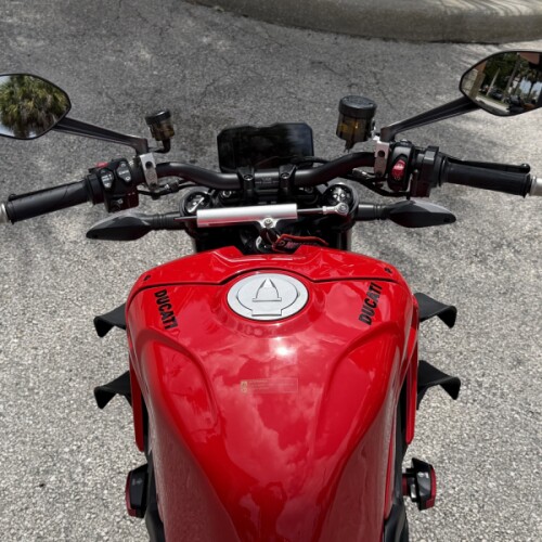 Ducati Streetfighter V4 2024 thumb 0