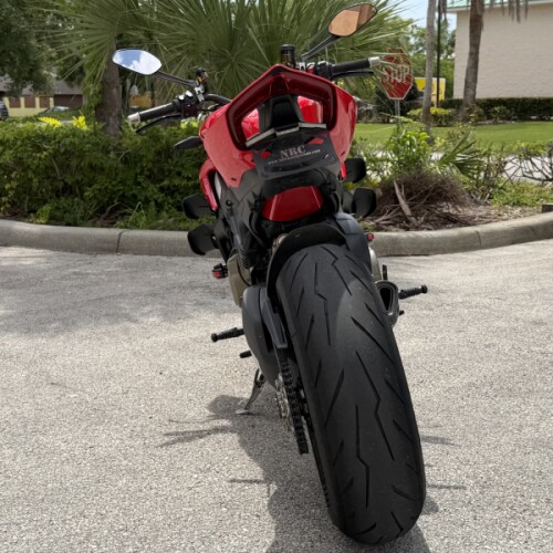 Ducati Streetfighter V4 2024 thumb 1