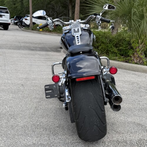 Harley-Davidson® Fat Boy® 114 2021 thumb 1
