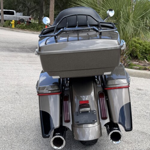 Harley-Davidson® CVO™ Road King® 2014 thumb 1