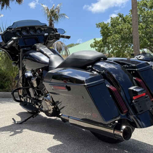 Harley-Davidson® CVO™ Street Glide® 2022 thumb 0
