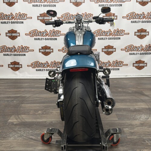 2026 Harley-Davidson® FXBR Breakout® thumb 1