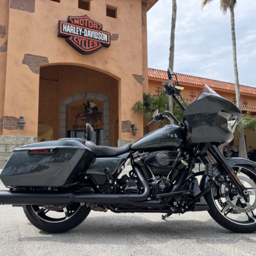 FLTRX 2025 Road Glide™ thumb 3