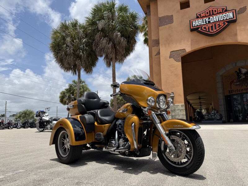 FLHTCUTG 2018 Tri Glide® Ultra