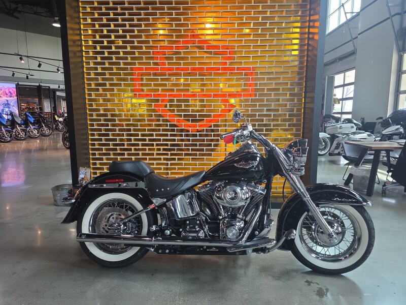 FLSTN 2007 Softail® Deluxe