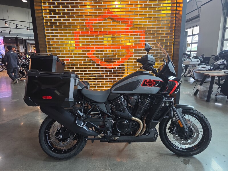 RA1250ST 2026 Pan America® 1250 ST