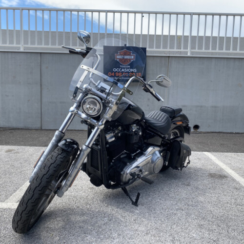 2022 Harley-Davidson® Softail Standard® thumb 0