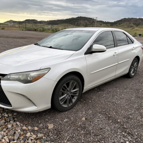 2016 Toyota CAMRY White thumb 3