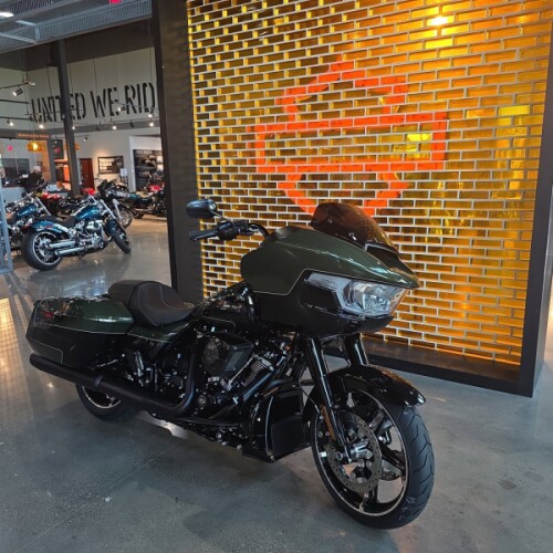 FLTRX 2026 Road Glide® thumb 3