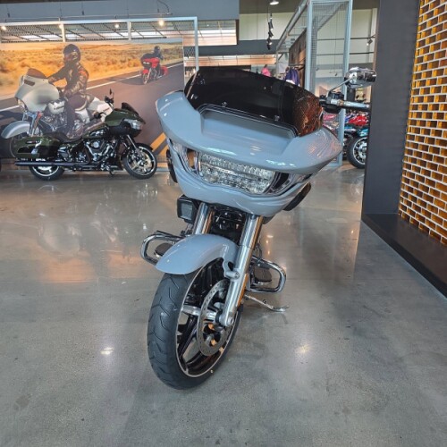 FLTRX 2026 Road Glide® thumb 2