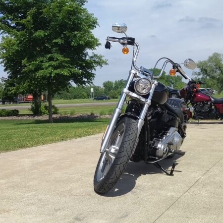 2024 Harley-Davidson® Softail® Standard Vivid Black thumb 0