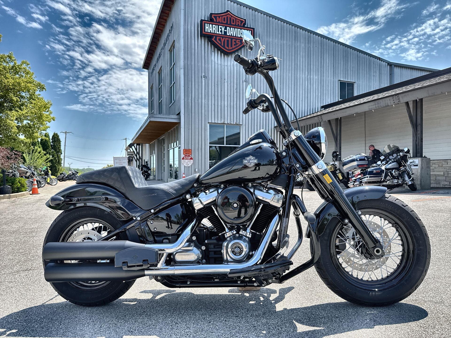 2019 Harley-Davidson® Softail Slim® Vivid Black