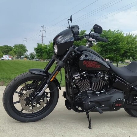 2026 Harley-Davidson® Low Rider® S Vivid Black - Black thumb 1