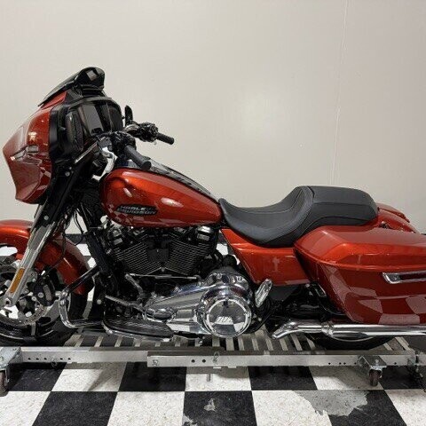 Harley-Davidson® Street Glide® 2024 thumb 0