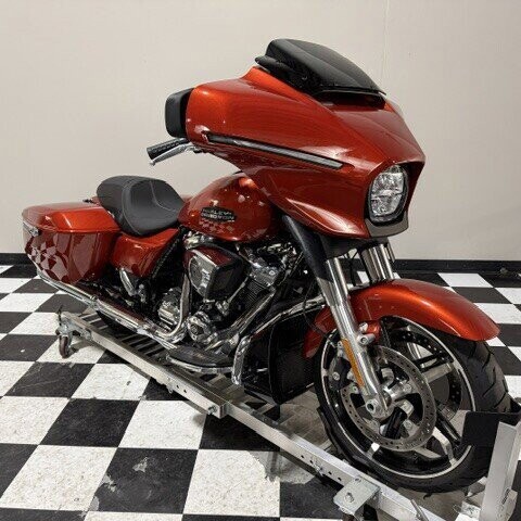 Harley-Davidson® Street Glide® 2024 thumb 3