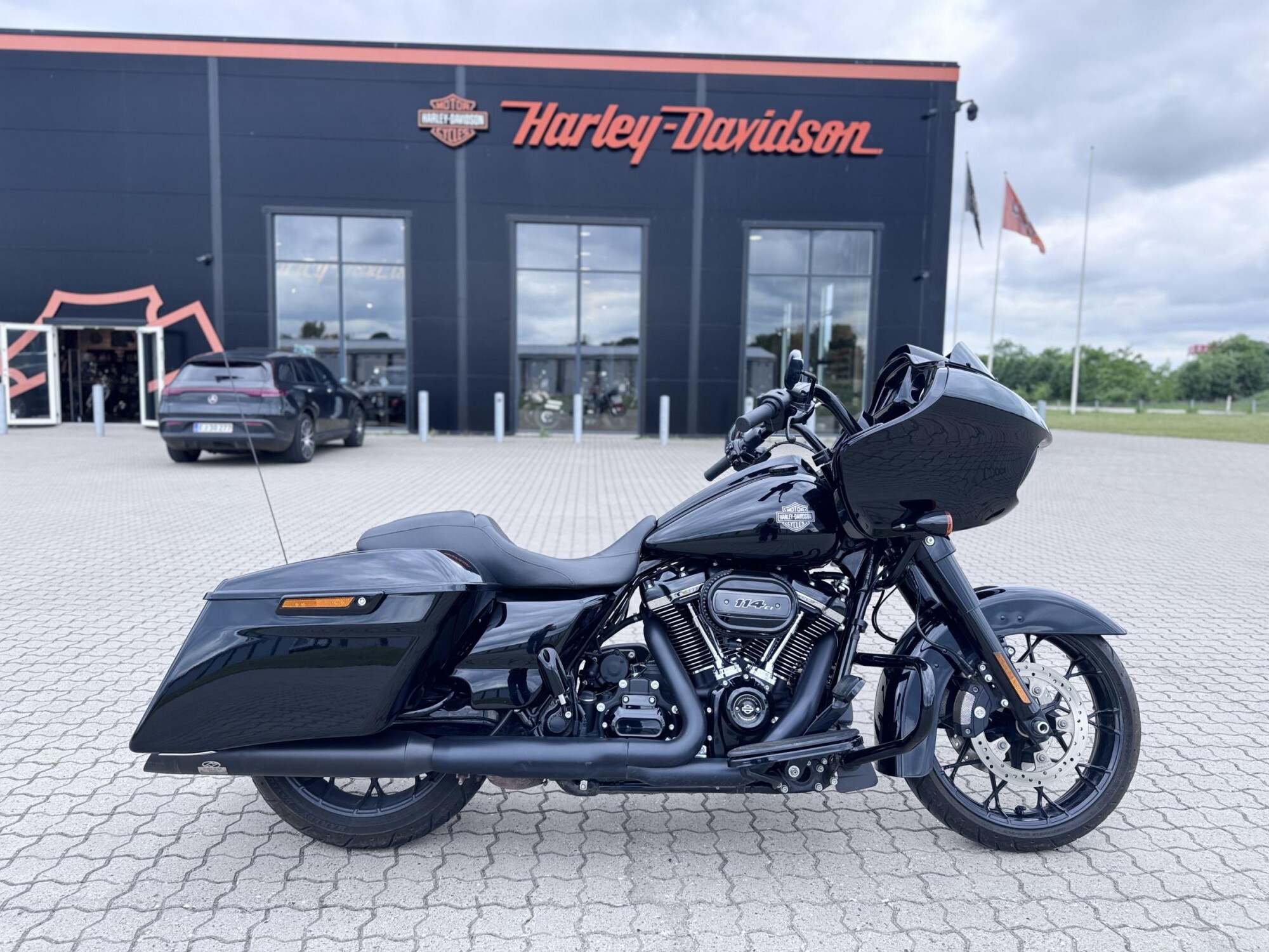 FLTRXS Road Glide Special