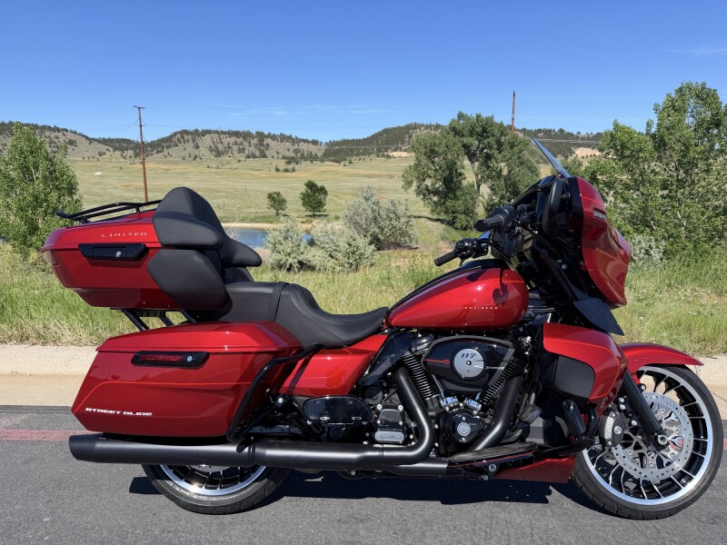 2026 Harley-Davidson® FLHXL Street Glide Limited