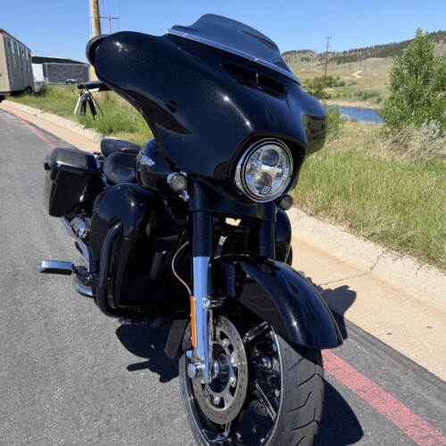 FLHXSE 2016 CVO™ Street Glide® thumb 2