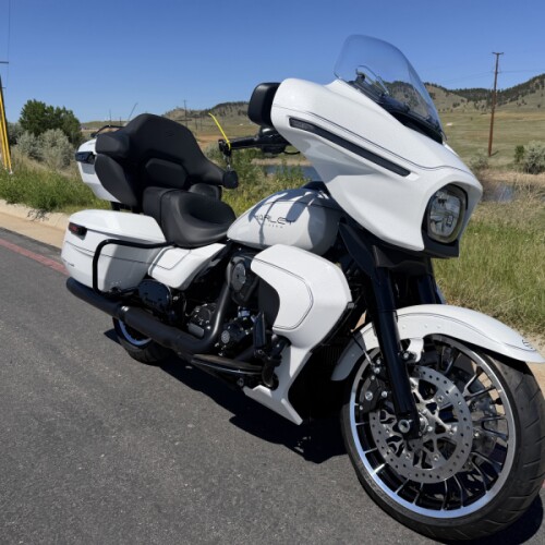 2026 Harley-Davidson® FLHXL Street Glide Limited thumb 3