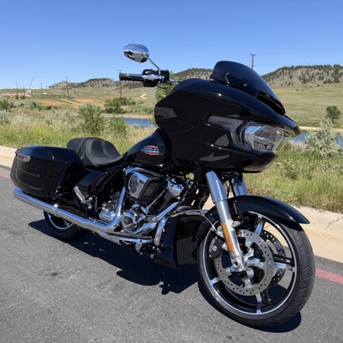 FLTRX 2026 Road Glide® thumb 3