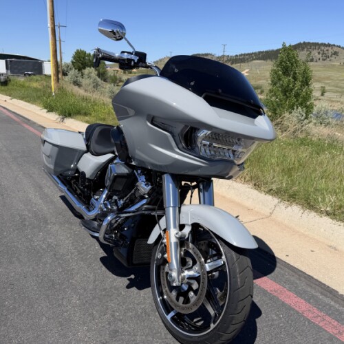 FLTRX 2024 Road Glide® thumb 2